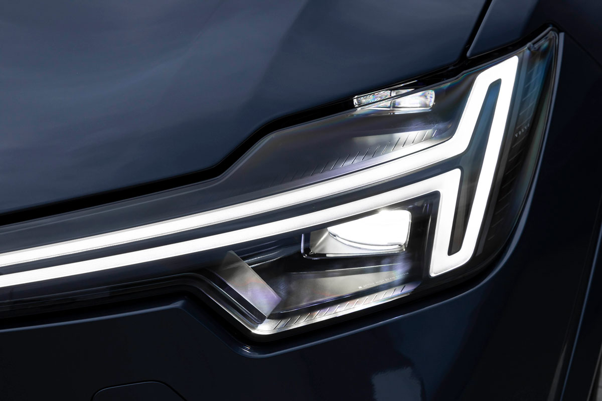 Cụm đèn trước Volvo XC90 Ultra 2026 thiết kế LED Thor Hammer